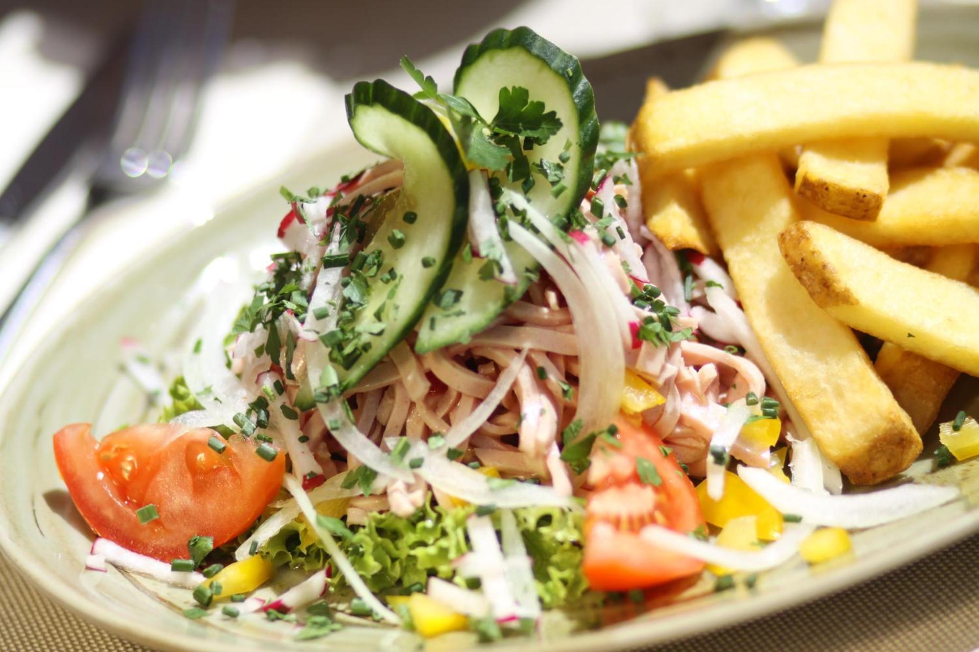 Hotel Restaurant Erbprinz Walldorf エクステリア 写真